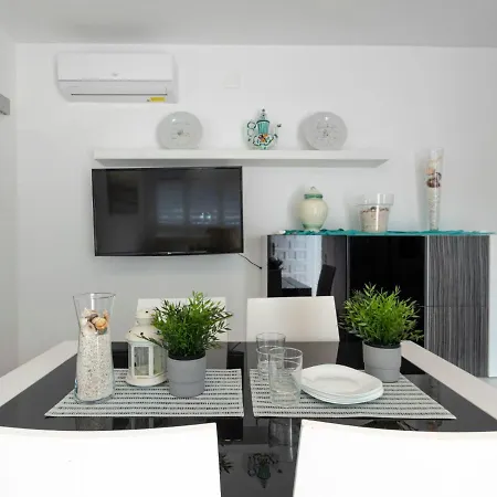 Estrella By Interhome Holiday home Riumar