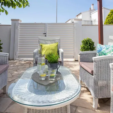 Holiday home Estrella By Interhome *